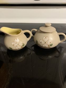 Pigeon Forge Pottery- Tennessee- sugar & creamer set