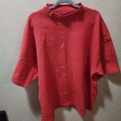 Brand New Red Oversized Magnet Short Sleeve Sweater Size Large Extra Large Brand New