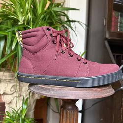 New! Doc Martin ROZARYA sz 7 women’s boots