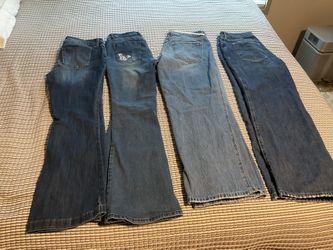 4 Pairs Of Jeans 2 Hollister & 2 RSQ All Four For $120 Cash Or Zelle / South Austin by William Cannon Pick Up 