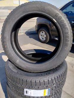 Chevrolet Tahoe Tires New Goodyear Eagle Touring 285 45R22 $790 set of four install mount and balance 👌