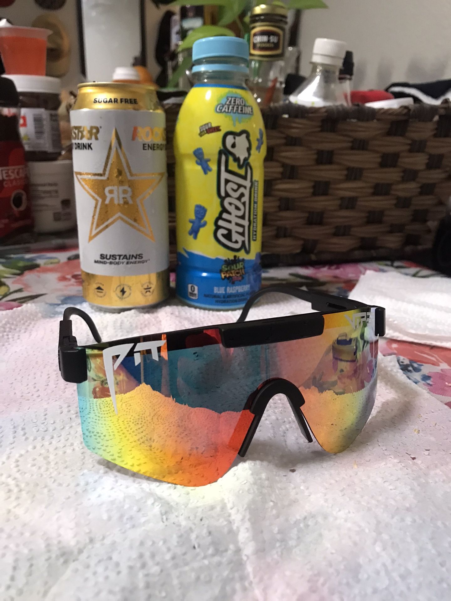 POLARIZED SUNGLASSES 