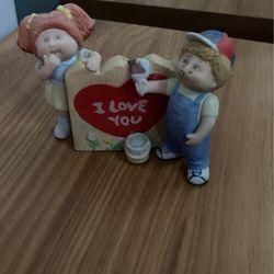 The original Xavier Roberts Cabbage Patch doll I love you collection art decor