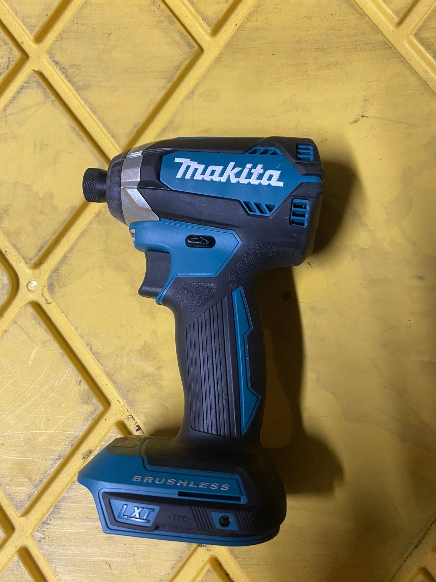 Makita
