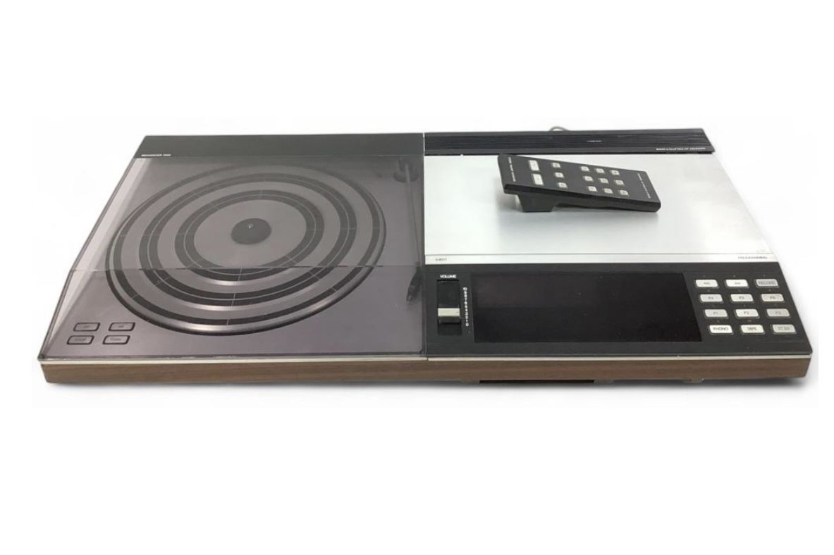 Bang & Olufsen Beocenter 7000 – Vintage 3-in-1 Stereo System (Turntable, Cassette, Radio) – Excellent Condition