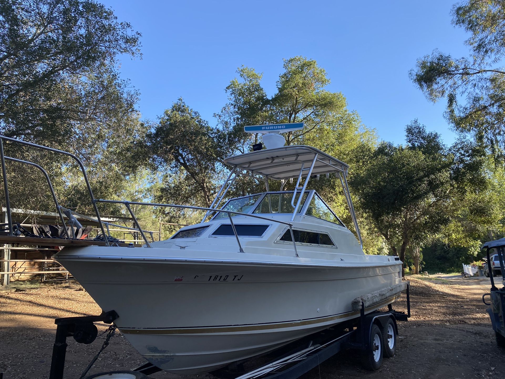 28’ Wellcraft Volvo Penta Turbo Diesel/Penta Outdrive Fishing Boat