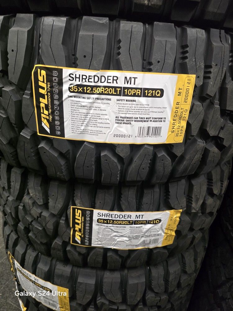 35x12.50R20 Mud Terrain GoodTires