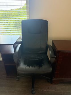 Desk chair