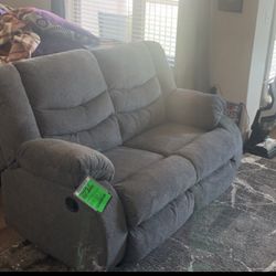 Nabraska furniture mart Recliner 