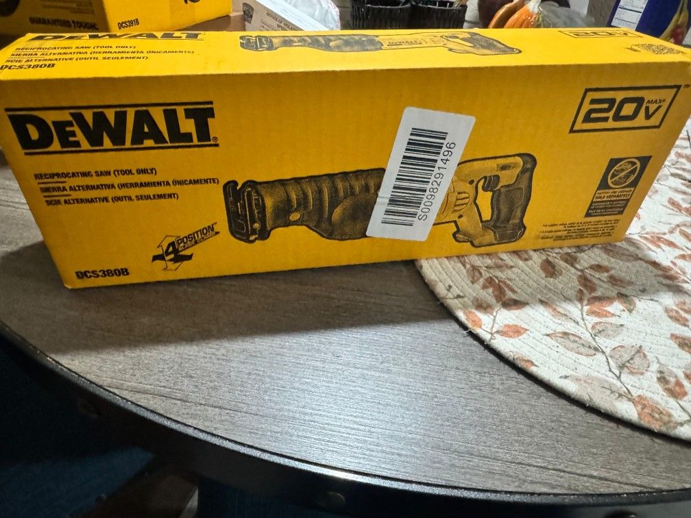 Saw Saw Dewalt 