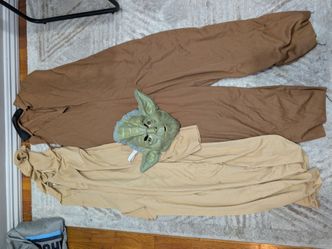 Yoda costume 8-10 yo