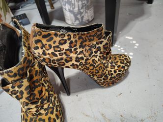 High Heels Animal Print 