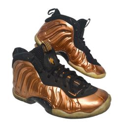 NIKE Youth Foamposites 4.5y & 5y