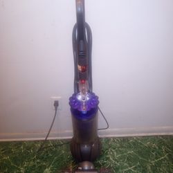 Dyson Dc41 Ball Pet Vacuum 60.00