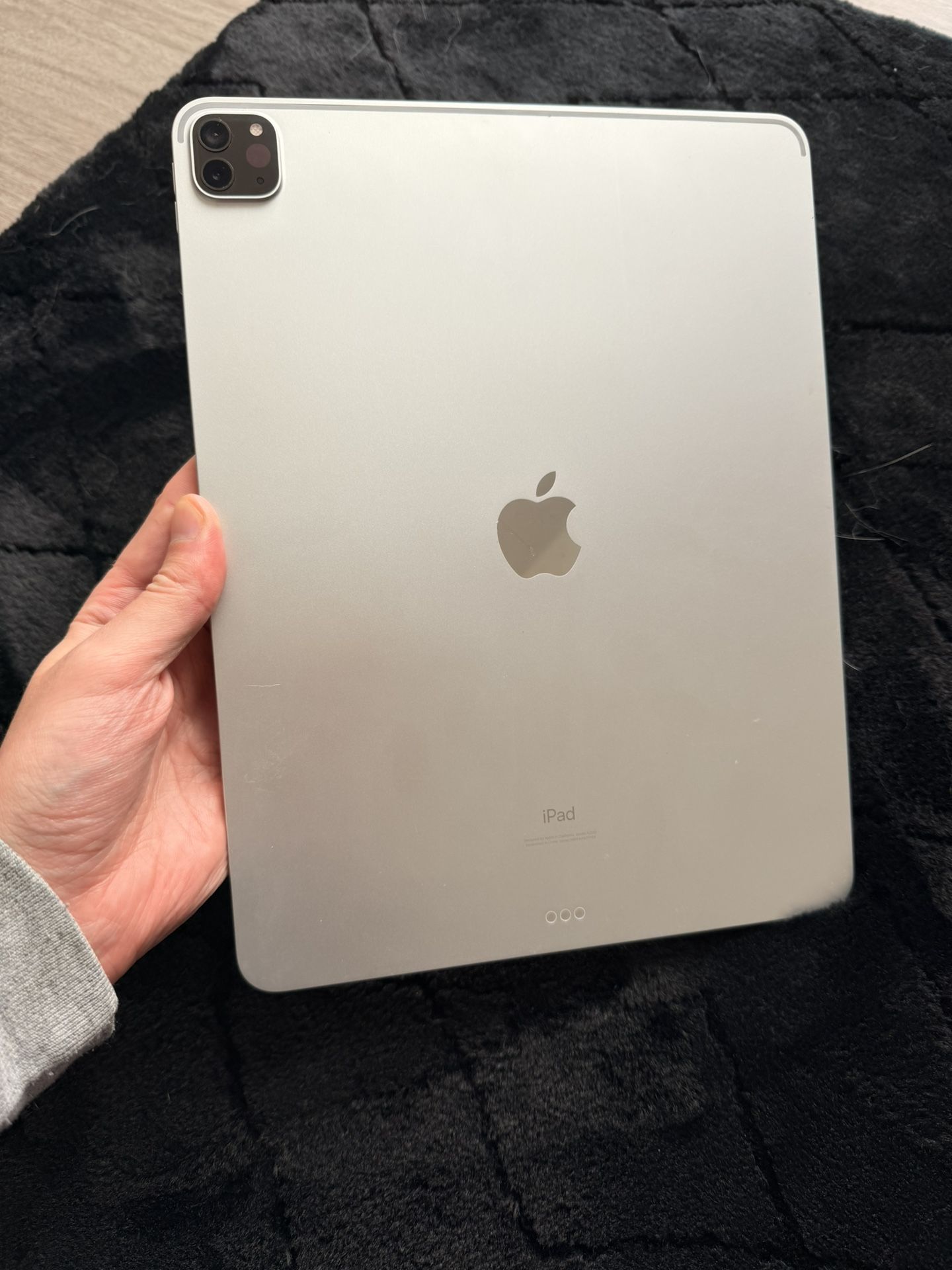 IPad 12.9 4gen, Like New 