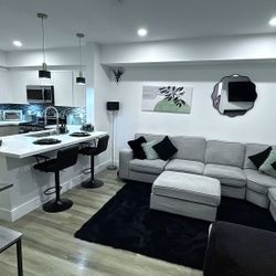 HUGE Modern Modular Sectional + Ottoman - Like New!