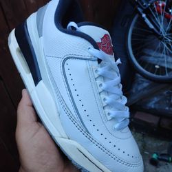 AJ 2 ..AND 3.S ..SIZE 8.5 