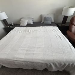 King Size Bed With Mattress