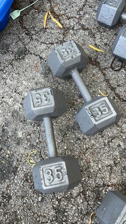 Dumbbell