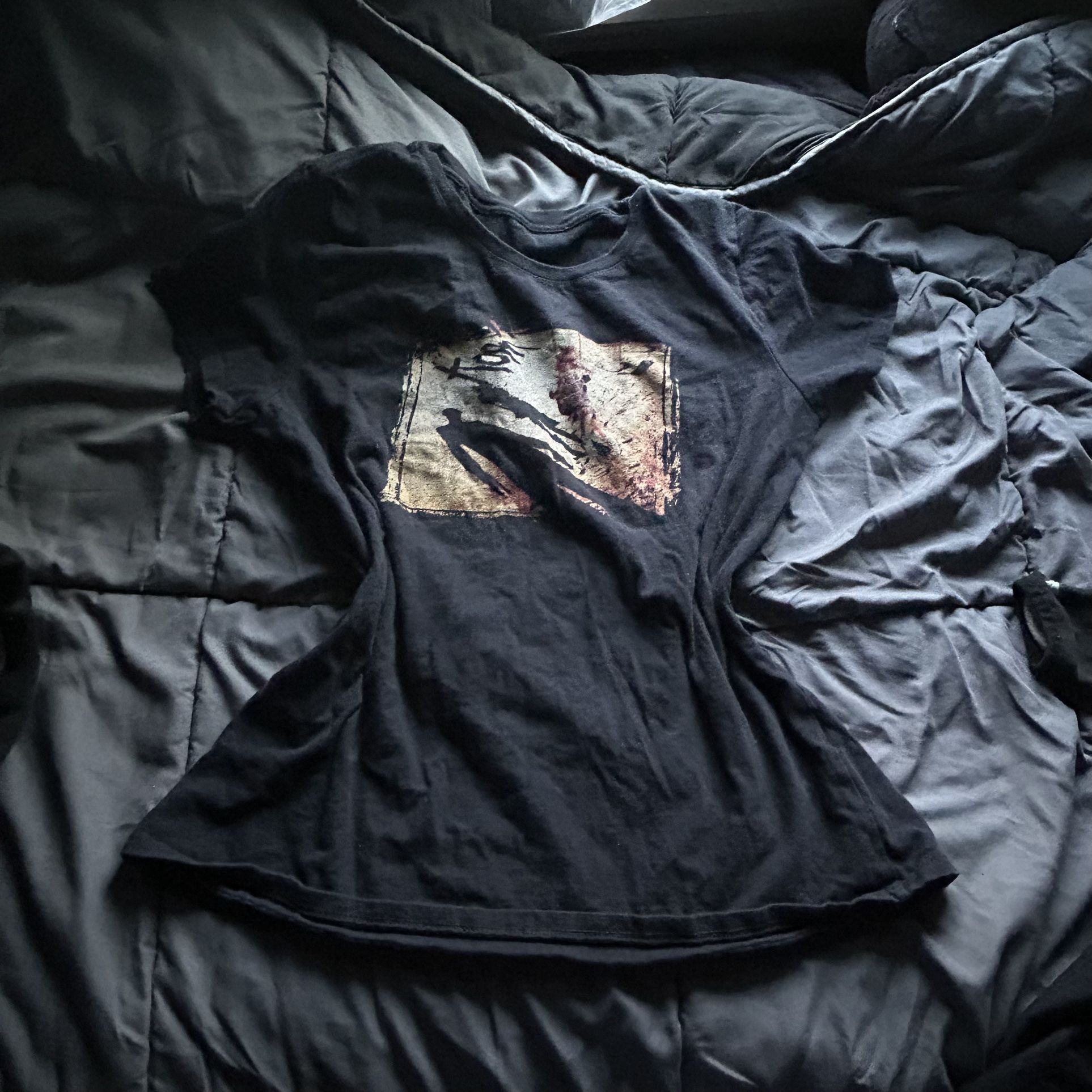 black korn t-shirt