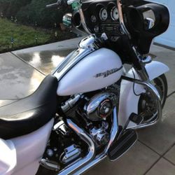 2017 HARLEY DAVIDSON STREETGLIDE SPECIAL 