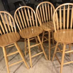 Wingback Swivel Barstools Excellent Condition 