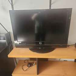 32 In LG Tv Used  