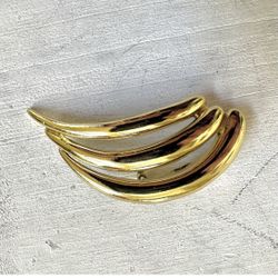 Gold Tone Brooch 