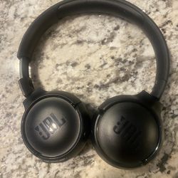 JBL Bluetooth Headphones 