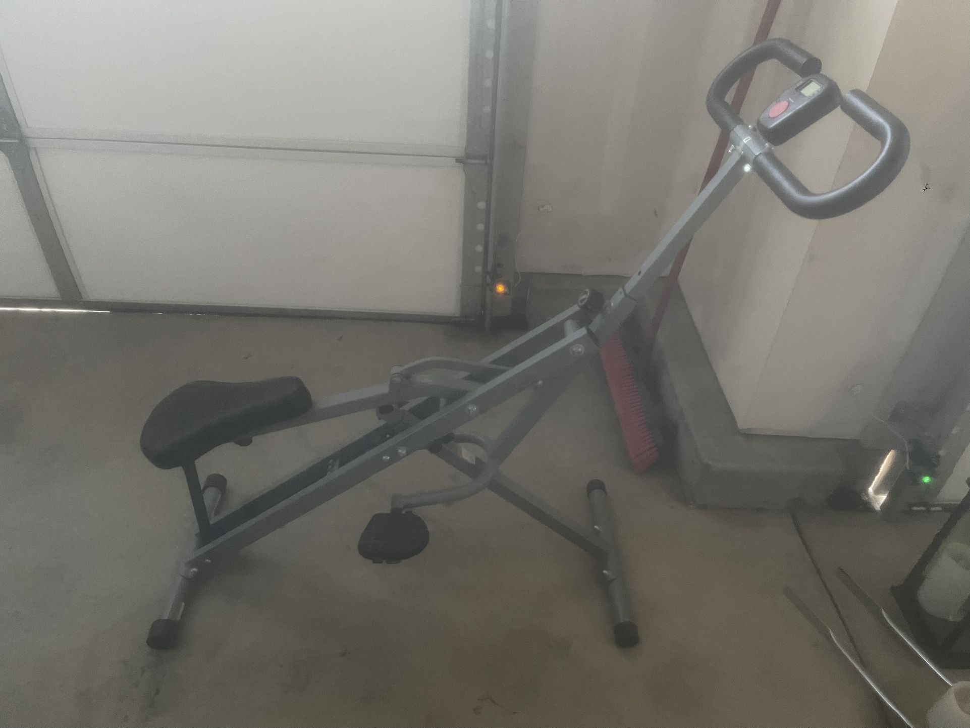Resistance Squat Machine