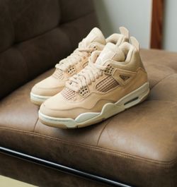 Jordan 4 hemp size 10.5w/ comverts to 9mens $125