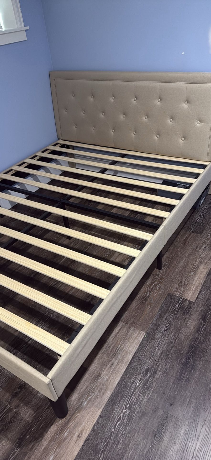 Full bed frame 
