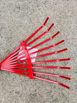 9-Tines × 36" SMALL Rake w/ Wood Handle