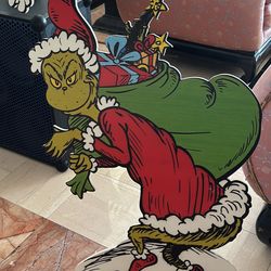 Grinch Xmas decoration