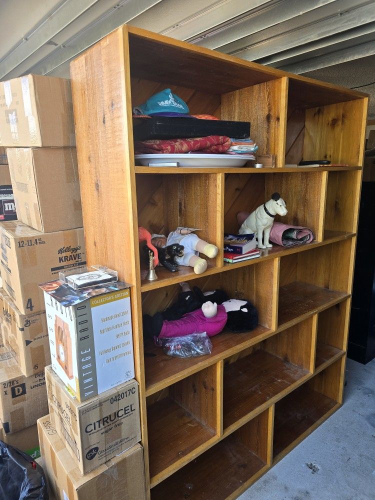 Bookcase / Shelf / Display Cabinet
- Very sturdy, modern style MCM