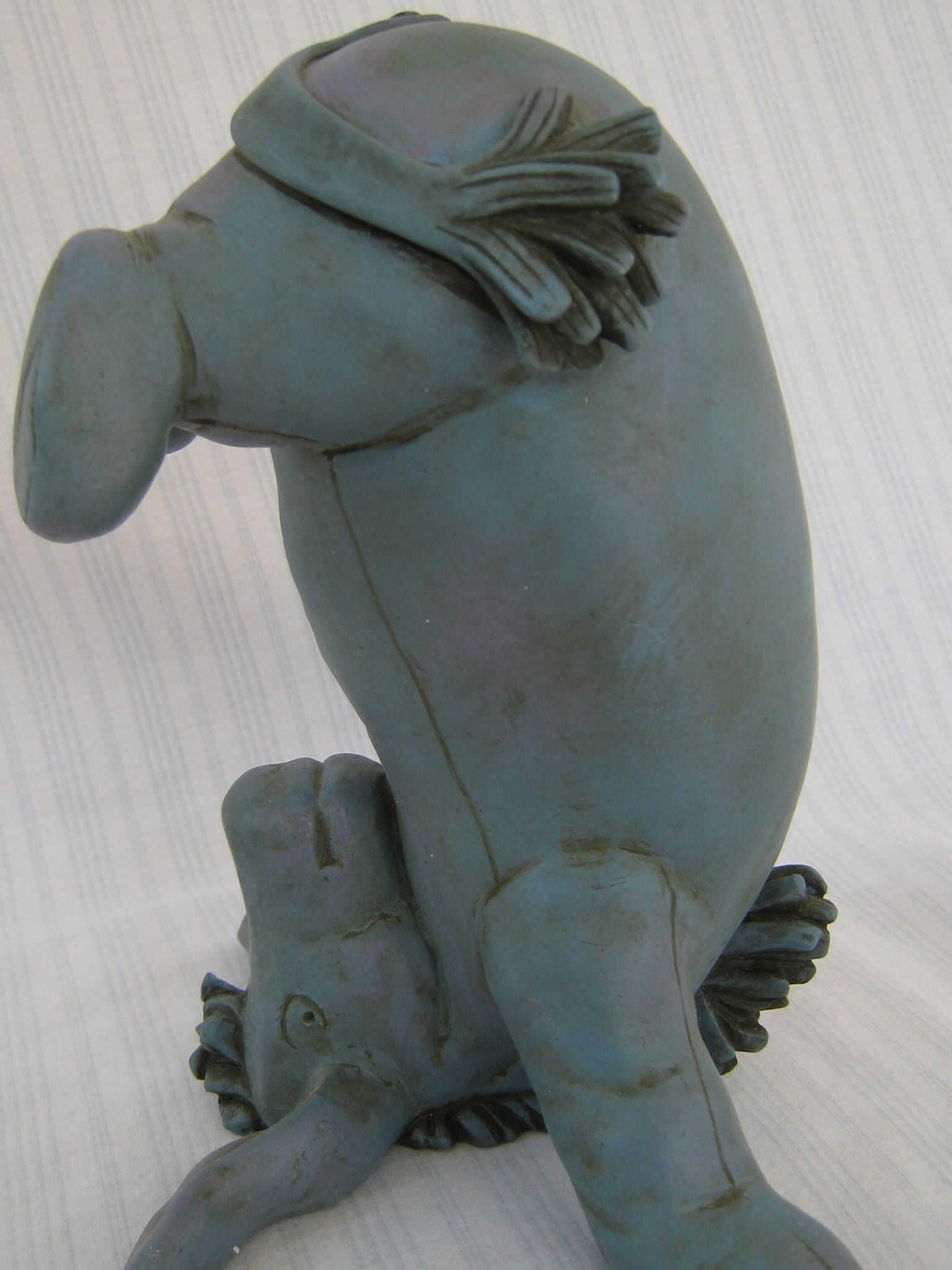 Disney Charpente Eeyore Upside Down Figurine Classic Pooh Heavy Resin