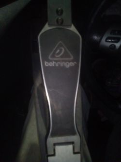 Behringer electronic drum pedal