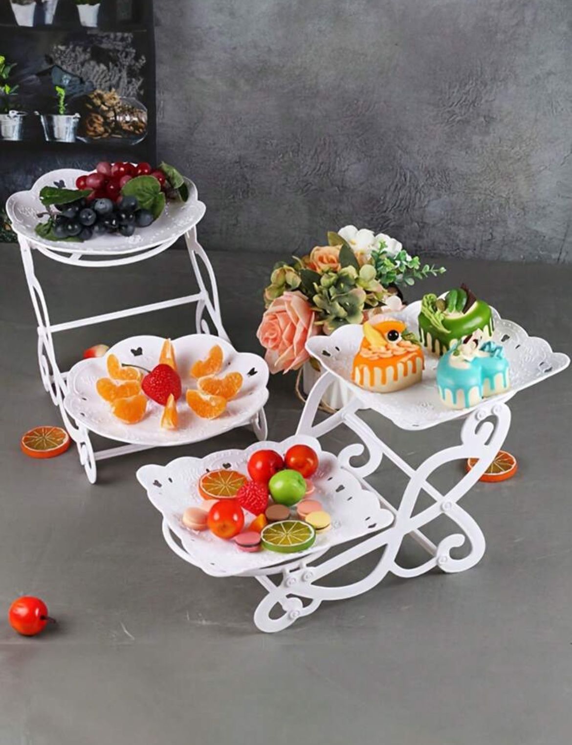 Plastic Dessert tray, in Round or Square