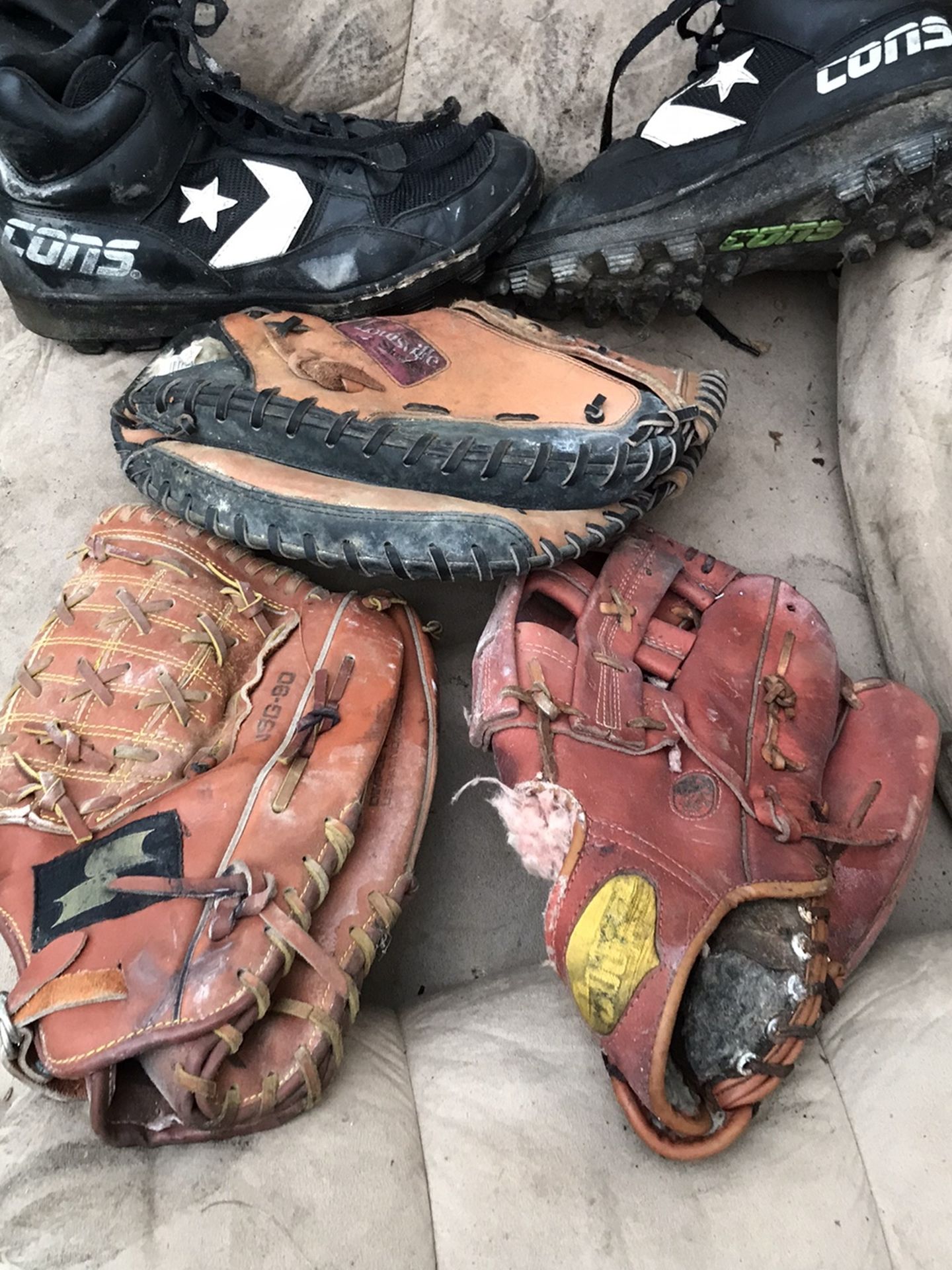 Top Of The Line Gloves And Cleets