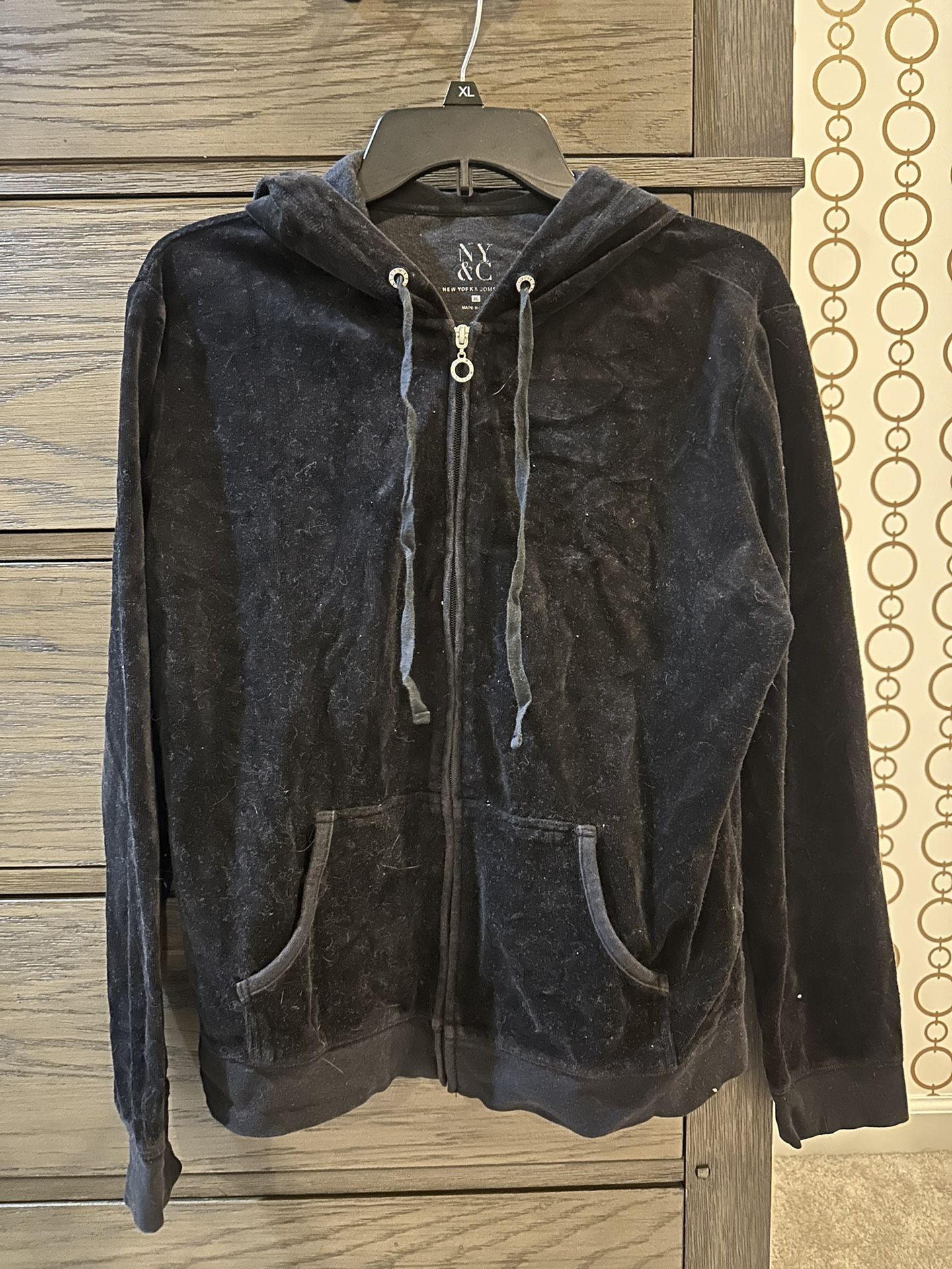 Women’s Sweatshirt 