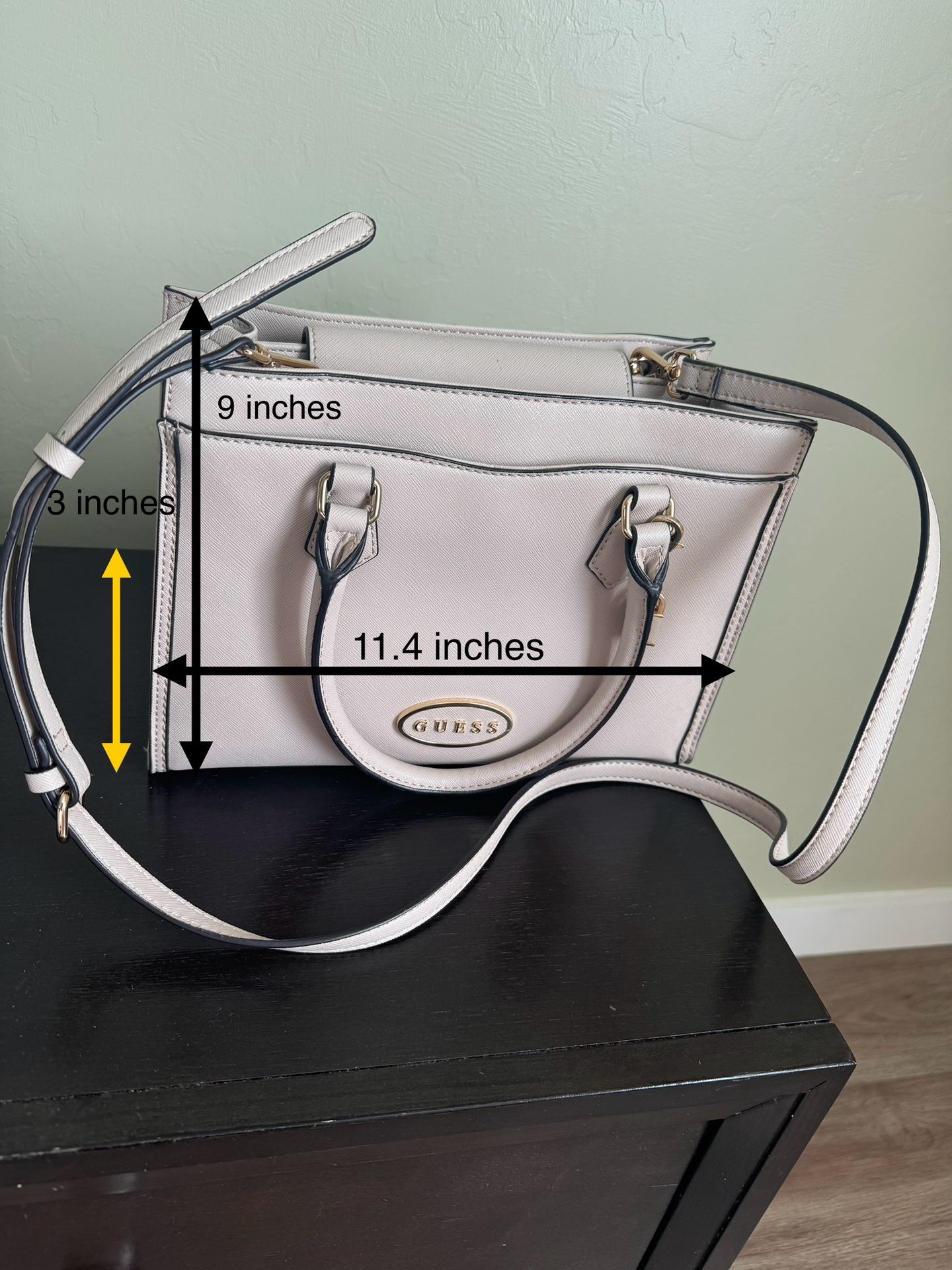 Guess Crossbody Bag