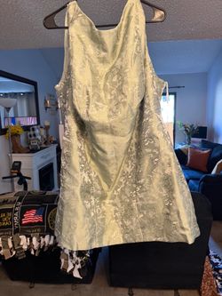 Sage Green Floral Jacquard Sleeveless Dress