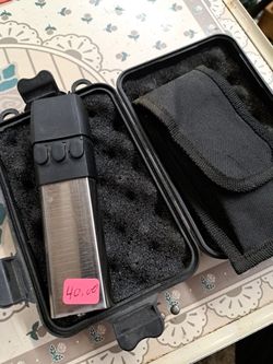 Darts hold three comes with extras