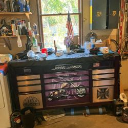 Jesse James Rollaway Toolbox