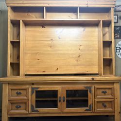Entertainment stand