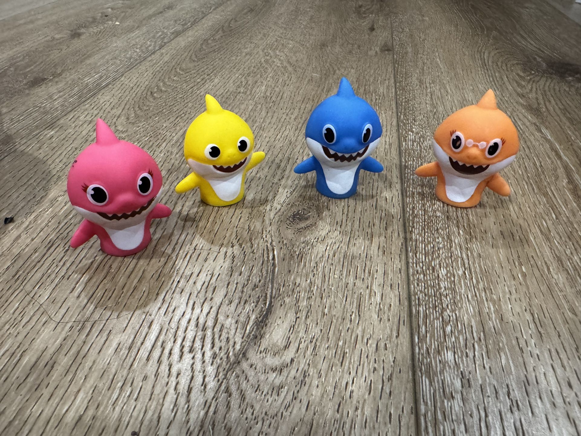 Baby Shark Finger Toys