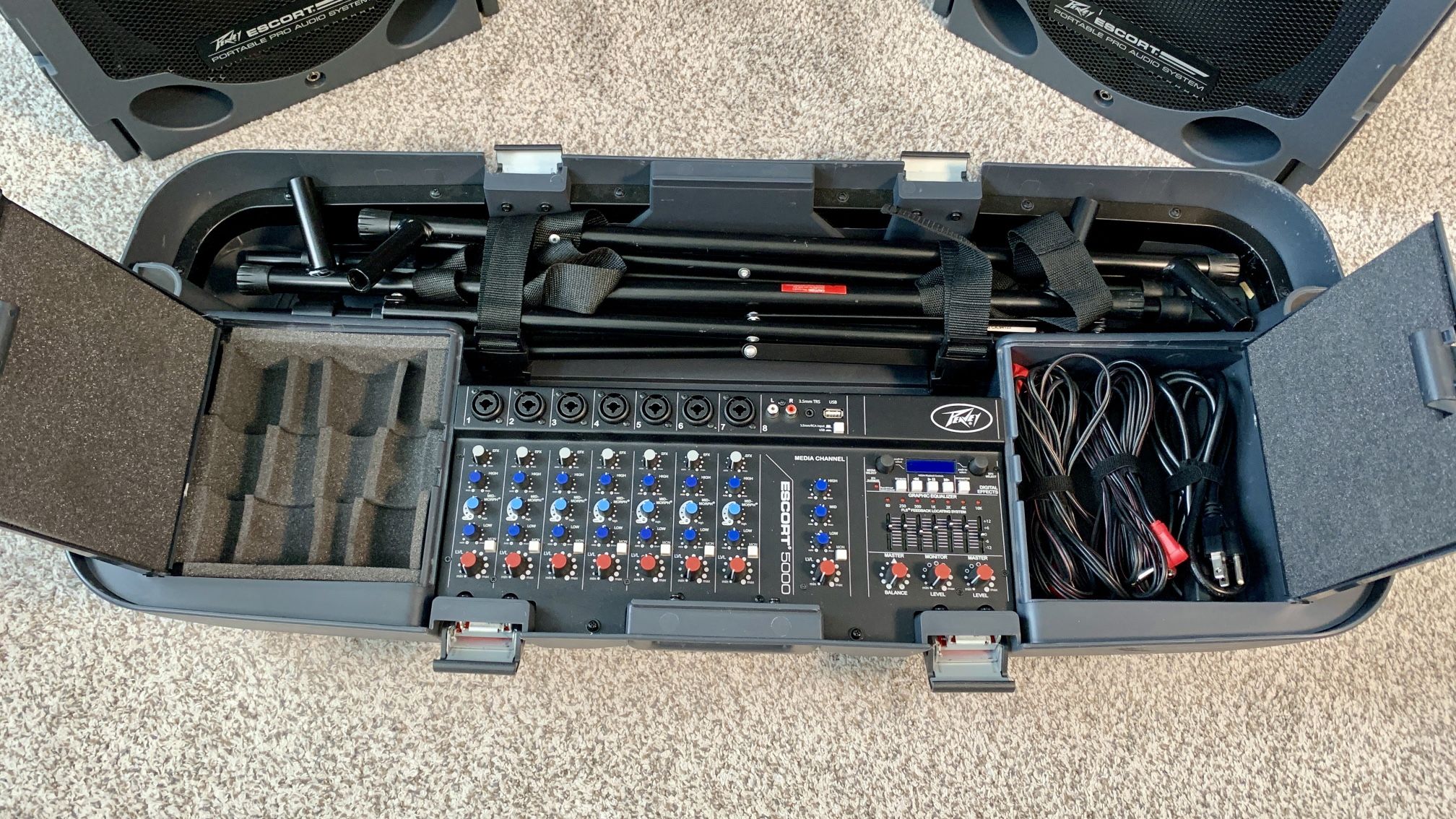 Peavey Escort 5000 500W All-in-One Portable PA System with FX