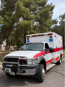 Ford F-450 Super Duty 4x4 Type 1 4x4 Dually Ambulance   Wheeled Coach Body