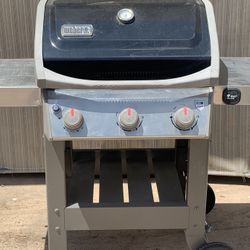Weber Spirit E-3510 BBQ Grill 3 Burners Propane