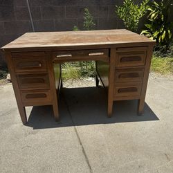 Mcm Teacher Wood Desk 